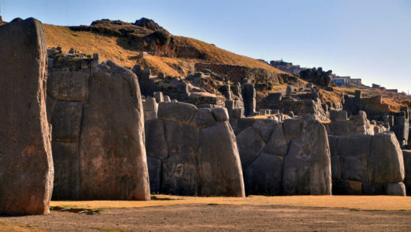 Sacsayhuaman-piedras inca