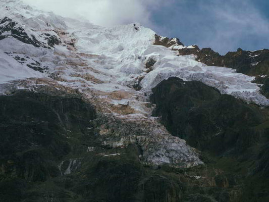 Glaciar De La Laguna de Humantay